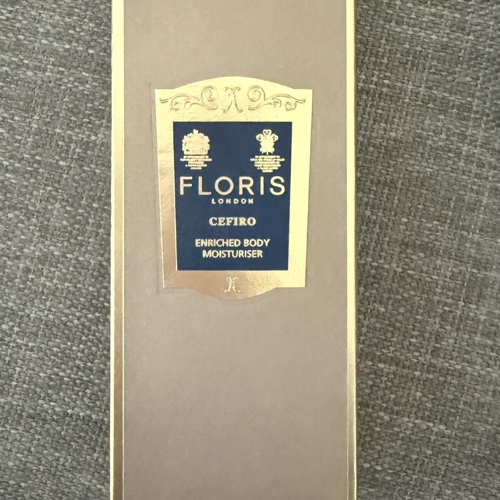 Floris London Cefiro Enriched Body Moisturizer - Gold and Blue